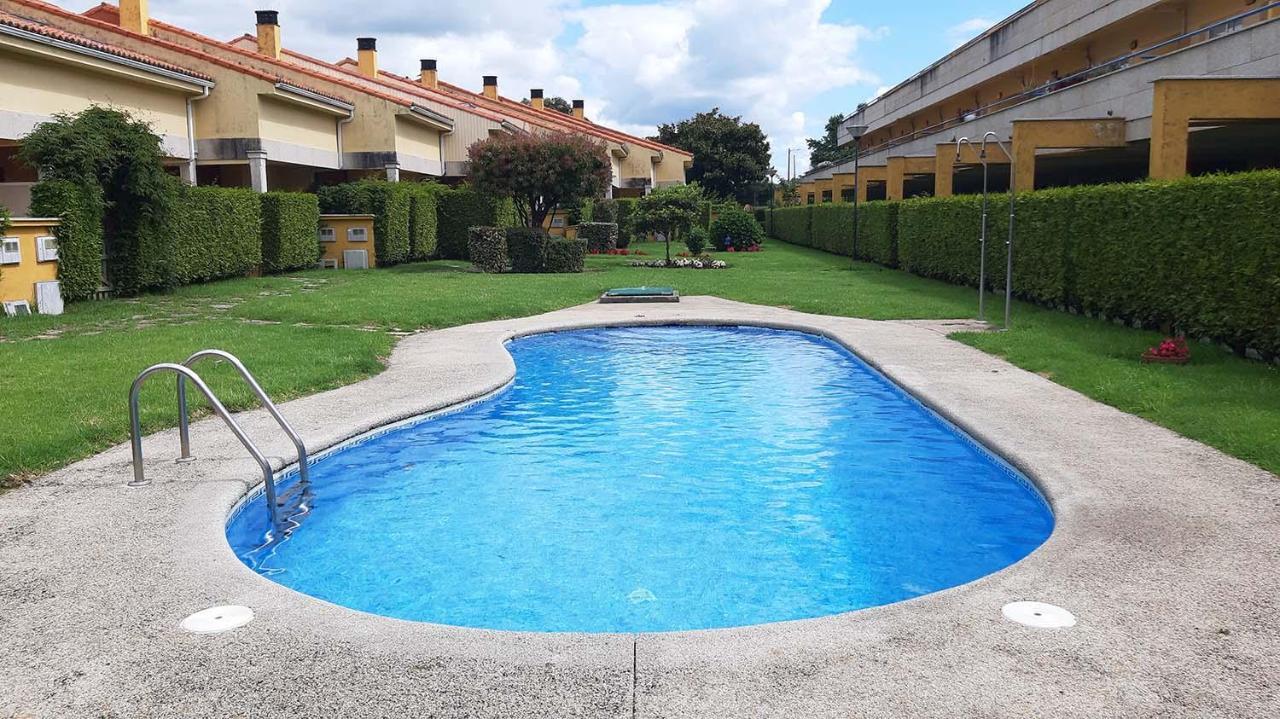 Apartamento Con Piscina En ポルトシン エクステリア 写真
